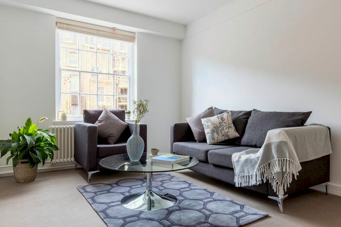 2 Bedroom Flat To Rent In Dolphin Square, London, SW1V