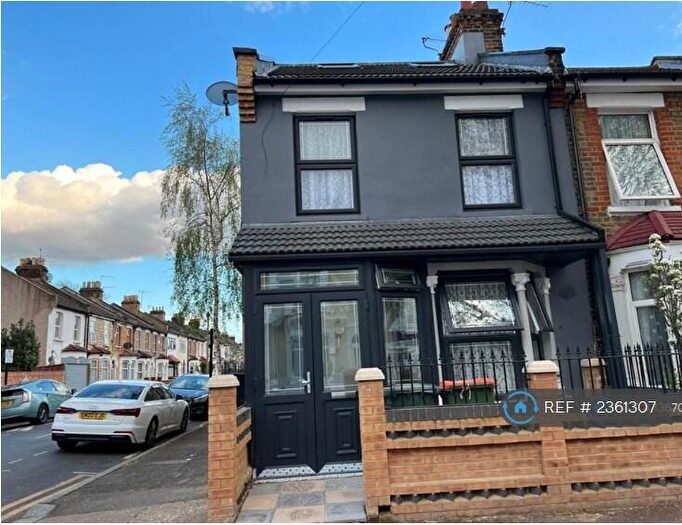 6 Bedroom End Of Terrace House To Rent In Eversleigh Road, London, E6