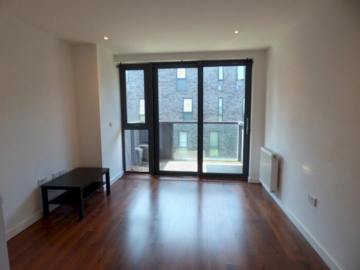 1 Bedroom Flat To Rent In Hierro Court, Bermuda Way, London, E1