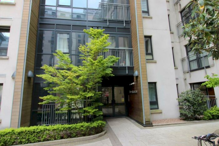 2 Bedroom Apartment To Rent In Flat, The Atrium, Waterfront Plaza, NG2