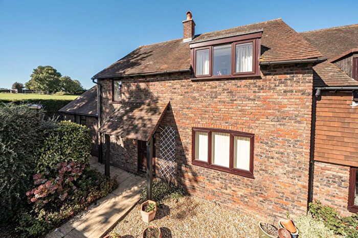2 Bedroom Semi-Detached House For Sale In Oakfield, Lodsworth, GU28