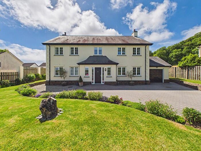 4 Bedroom Detached House For Sale In Woodville Road, Woodford, Bude, EX23