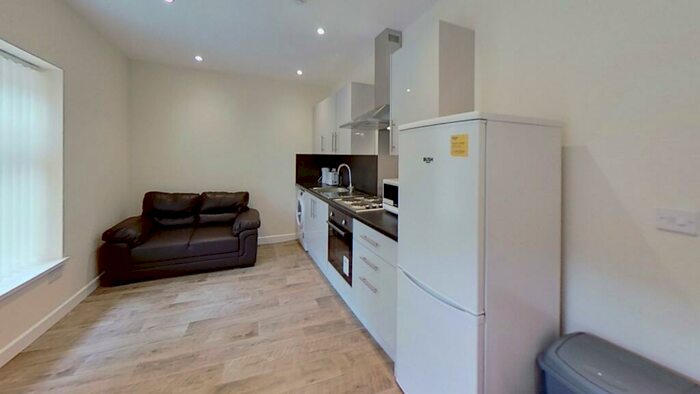 1 Bedroom Flat To Rent In Broadway, Treforest, CF37