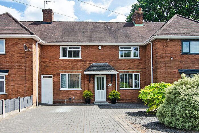 3 Bedroom Terraced House For Sale In Bradford Road, Brownhills, Walsall, WS8
