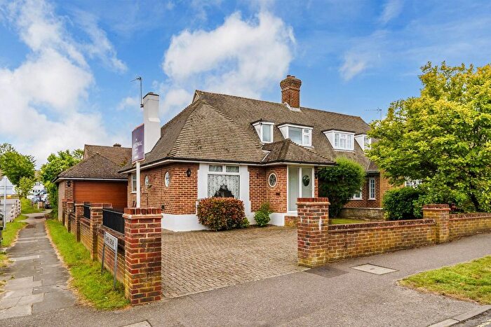 3 Bedroom Semi-detached House For Sale In Merland Rise, Epsom Downs, KT18