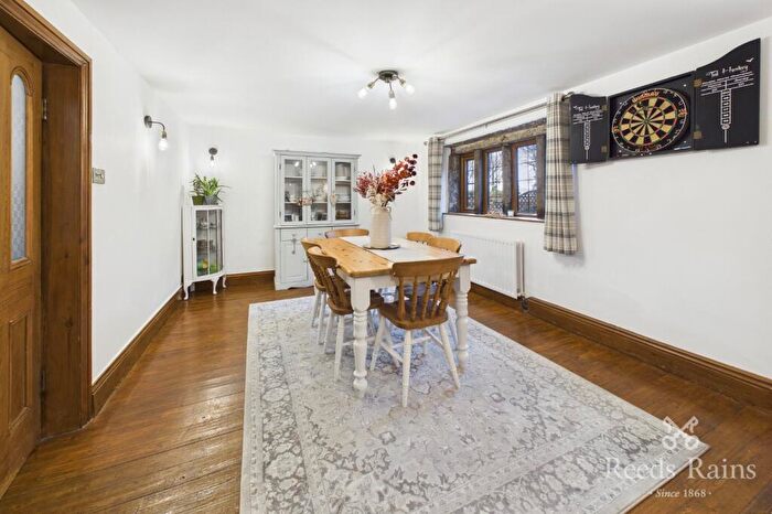 3 Bedroom Terraced House For Sale In Lane Side, Queensbury, Bradford, West Yorkshire, BD13