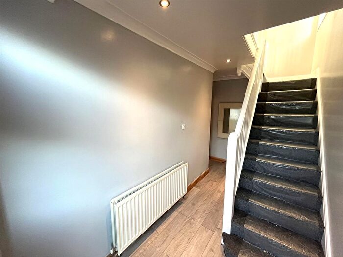 3 Bedroom End Of Terrace House For Sale In Cobden Street, Wolstanton, Newcastle, ST5