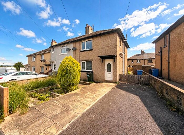 3 Bedroom Semi Detached House To Rent In Aldersley Avenue, Skipton, North Yorkshire, Uk, BD23