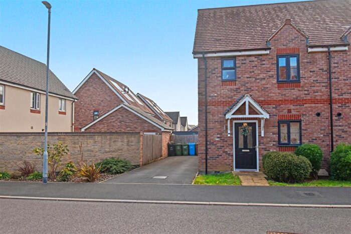 2 Bedroom Semi-Detached House To Rent In Wentworth Drive, Corby, NN17