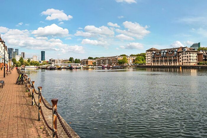1 Bedroom Flat For Sale In Russell Place, London, SE16