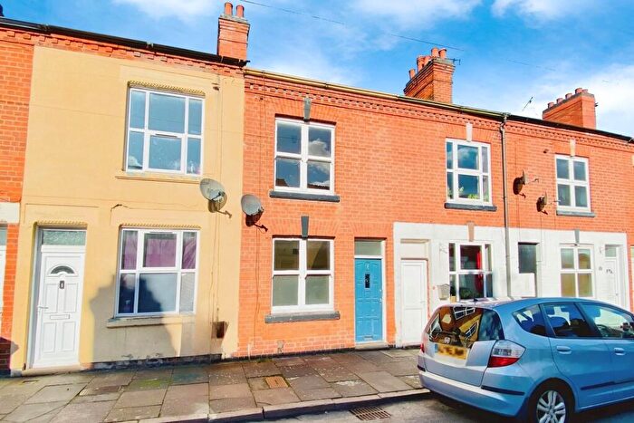 2 Bedroom Terraced House For Sale In Vaughan Street, Leicester, LE3