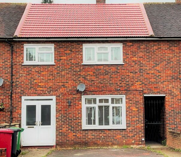 3 Bedroom Terraced House To Rent In Spencer Road, Slough SL3