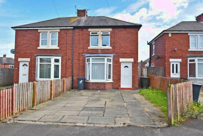 2 Bedroom Semi-Detached House To Rent In Grace Gardens, Wallsend, NE28