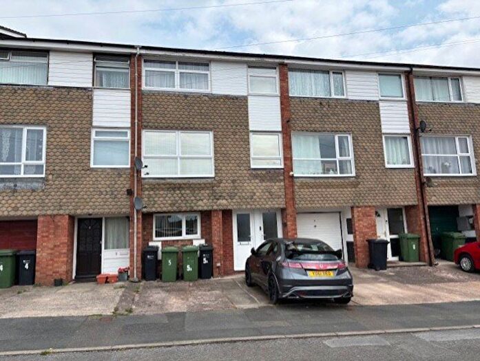 3 Bedroom Maisonette To Rent In Chilton Square Tupsley, Hereford, HR1