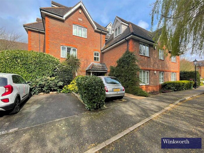 2 Bedroom Flat To Rent In Catherine Place, Harrow, HA1