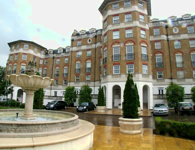 2 Bedroom Flat To Rent In Chapman Square, Wimbledon, SW19