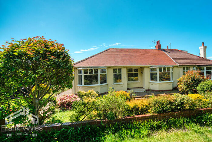 3 Bedroom Bungalow For Sale In Mellings Lane, Lytham St. Annes, Lancashire, FY8