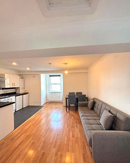 1 Bedroom Flat To Rent In Lavender Hill, SW11
