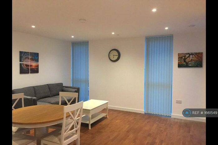 1 Bedroom Flat To Rent In Terry Spinks Place, London, E16