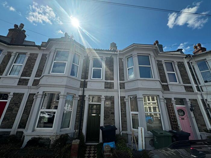 3 Bedroom Terraced House To Rent In Camerton Road, Bristol, BS5