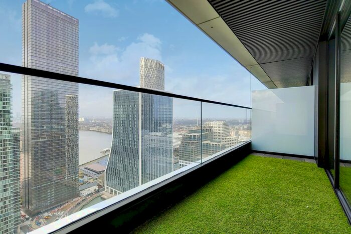 Studio To Rent In Bagshaw Building, Canary Wharf, E14