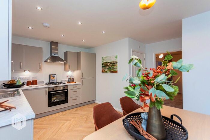 3 Bedroom Semi-Detached House For Sale In Woodland Gardens, Breightmet, Bolton, BL2