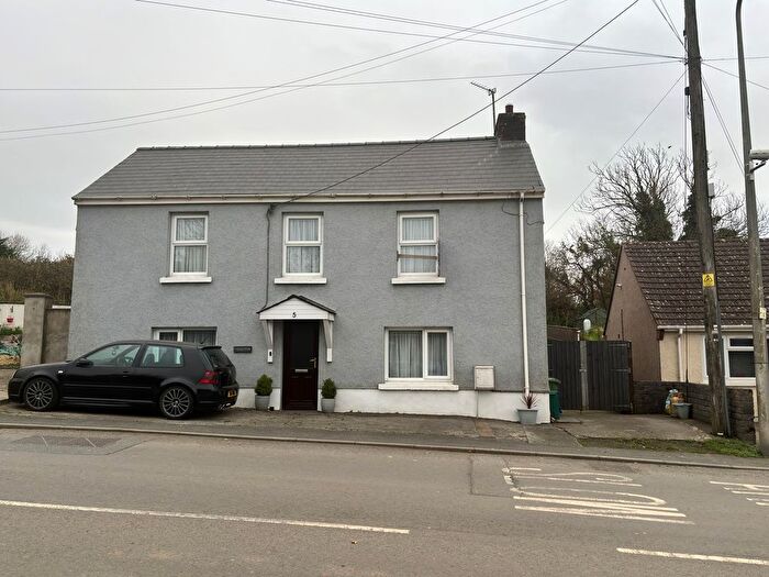 3 Bedroom Detached House For Sale In Bridge Street, St Clears, Carmarthen, SA33