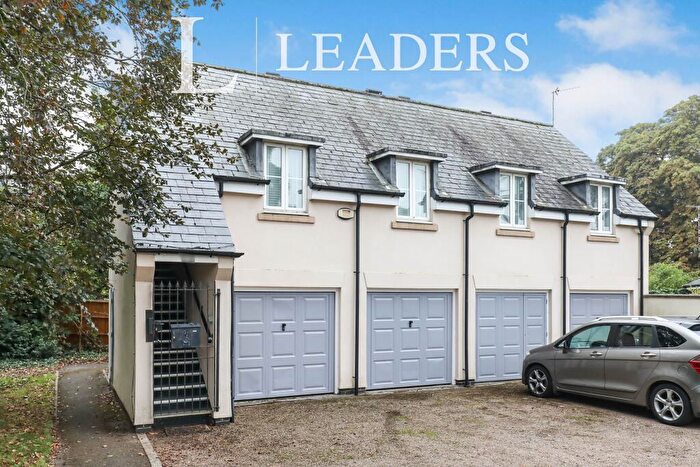 2 Bedroom Flat To Rent In Marne Close, Warwick, Warwickshire, CV34