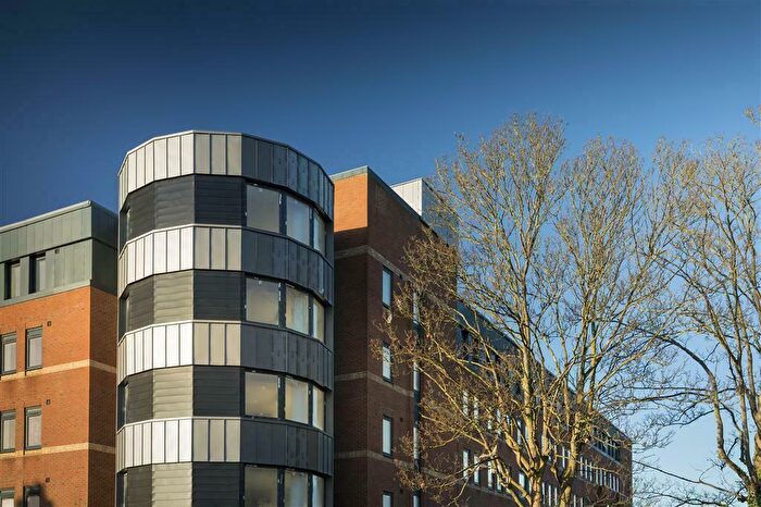 2 Bedroom Apartment To Rent In Broadway, Peterborough, PE1