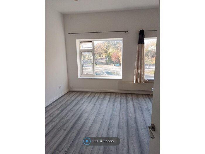 1 Bedroom Flat To Rent In Mill Road, Gillingham, ME7