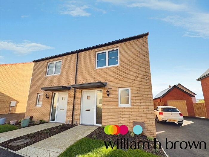 2 Bedroom Property To Rent In Hermann Place, Sudbury, CO10