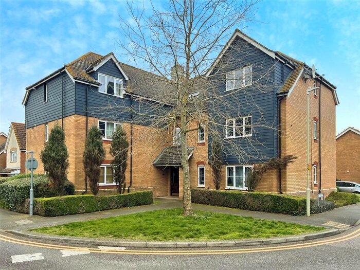 2 Bedroom Flat To Rent In Blackthorn Road, Hersden, Canterbury, Kent, CT3