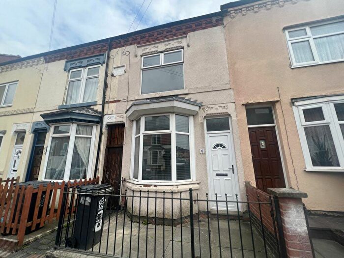 2 Bedroom Terraced House To Rent In Sylvan Street, Leicester, LE3