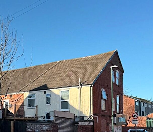 1 Bedroom End Of Terrace House To Rent In Ilkeston Road, Nottingham, Nottinghamshire, NG7