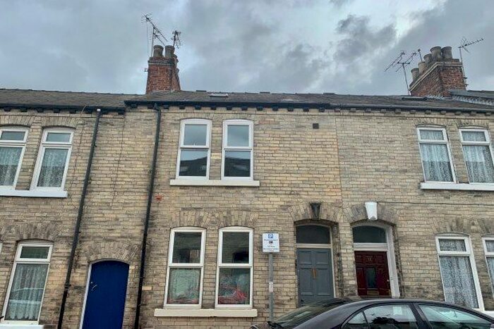 4 Bedroom Terraced House To Rent In Moss Street, York, YO23