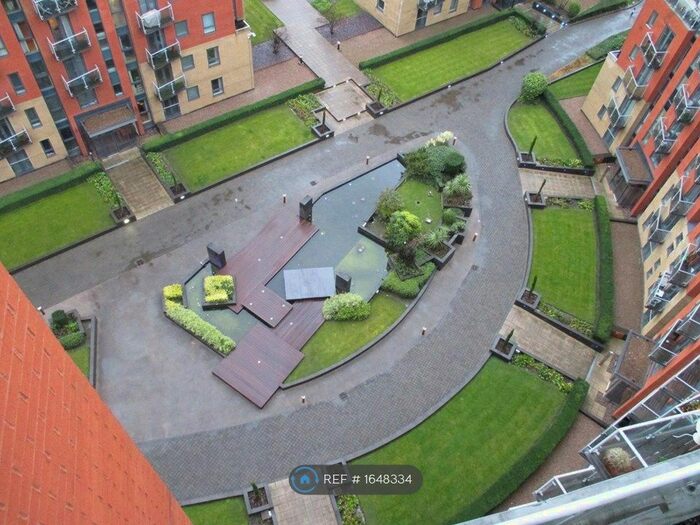 2 Bedroom Flat To Rent In Santorini, Leeds, LS12