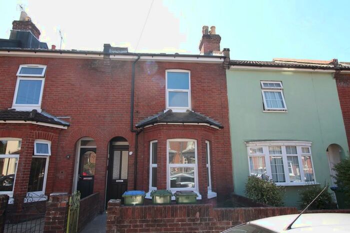 2 Bedroom Terraced House To Rent In Lemon Road, Southampton, SO15