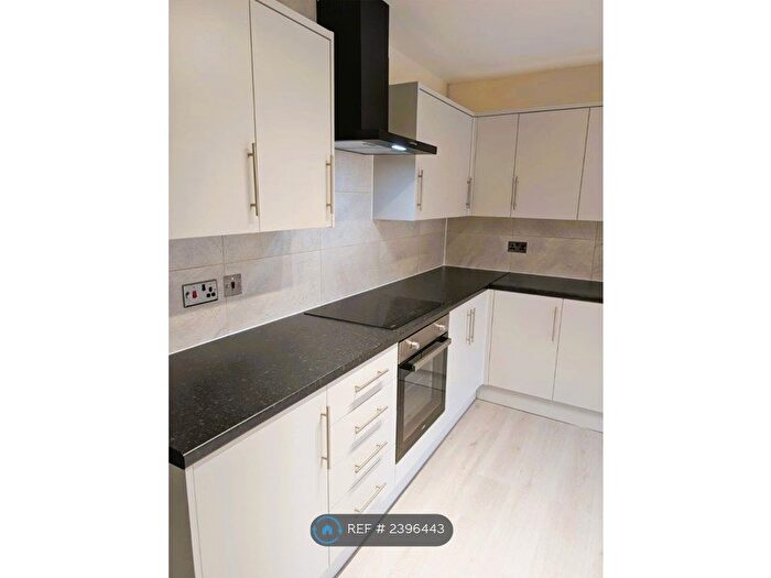 4 Bedroom Terraced House To Rent In Meadow Road, Dagenham, RM9