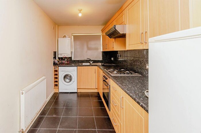 1 Bedroom Flat For Sale In North Street, Walsall, WS2