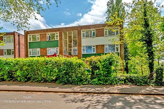 2 Bedroom Flat For Sale In Slaney Road, Walsall, WS2