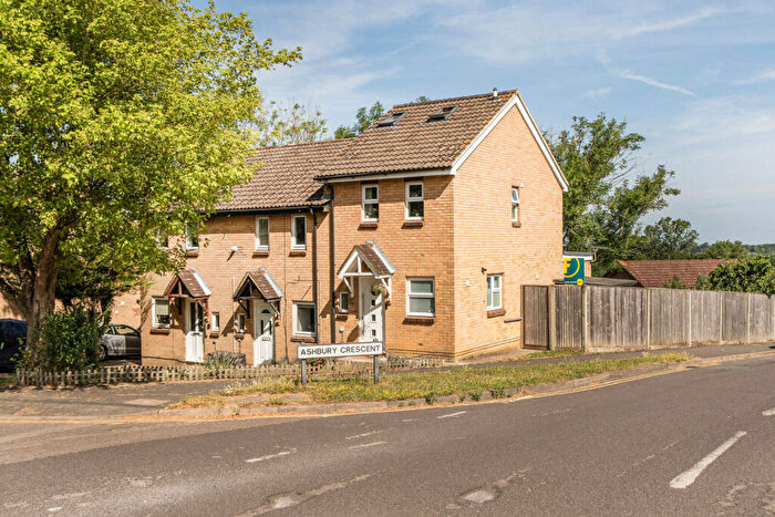 3 Bedroom End Of Terrace House For Sale In Ashbury Crescent, Guildford, GU4