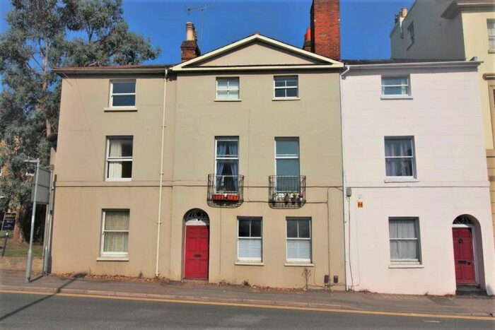 1 Bedroom Flat To Rent In Castle Hill, Reading, RG1