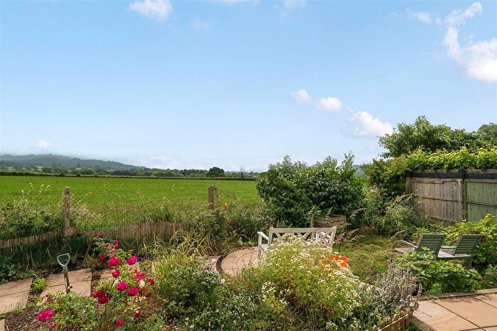 2 Bedroom Semi-detached Bungalow For Sale In Athelstan Close, Axminster, Devon, EX13