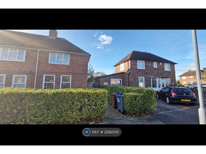 2 Bedroom End Of Terrace House To Rent In Kenmore Road, Harrow, HA3