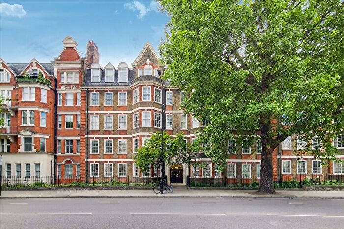 3 Bedroom Flat To Rent In Hanover Gate Mansions, Park Road, London, NW1