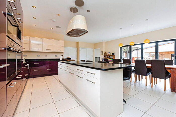 5 Bedroom Detached House For Sale In Burtree Lane, Darlington, DL3