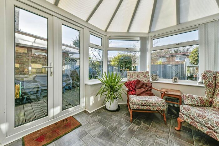 3 Bedroom Terraced House For Sale In Medalls Path, Stevenage, Hertfordshire, SG2