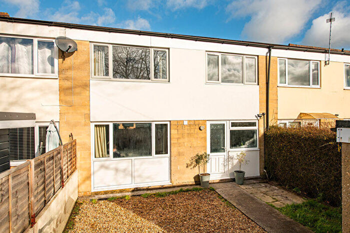 2 Bedroom Terraced House For Sale In Redland Park, Bath, BA2