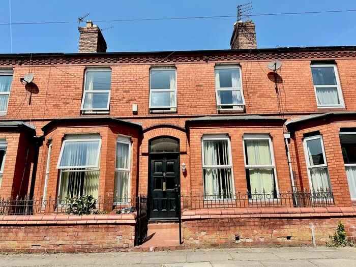 6 Bedroom House To Rent In Burrowdale Road, L15