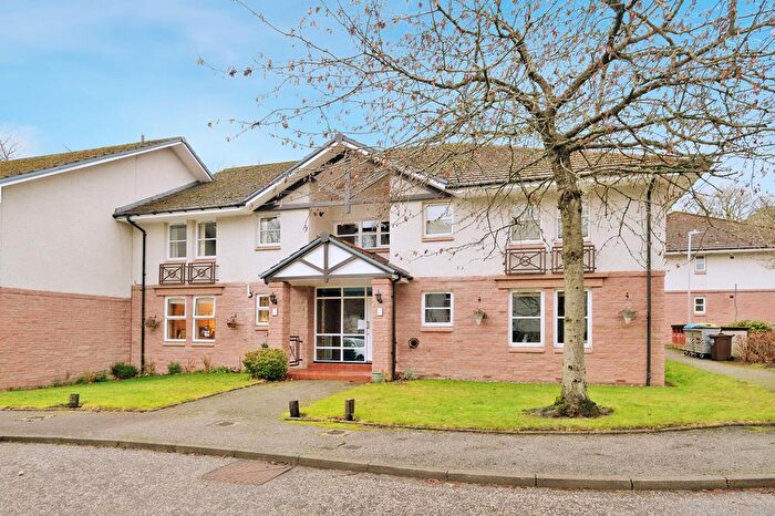 2 Bedroom Flat To Rent In Millside Drive, Peterculter, AB14